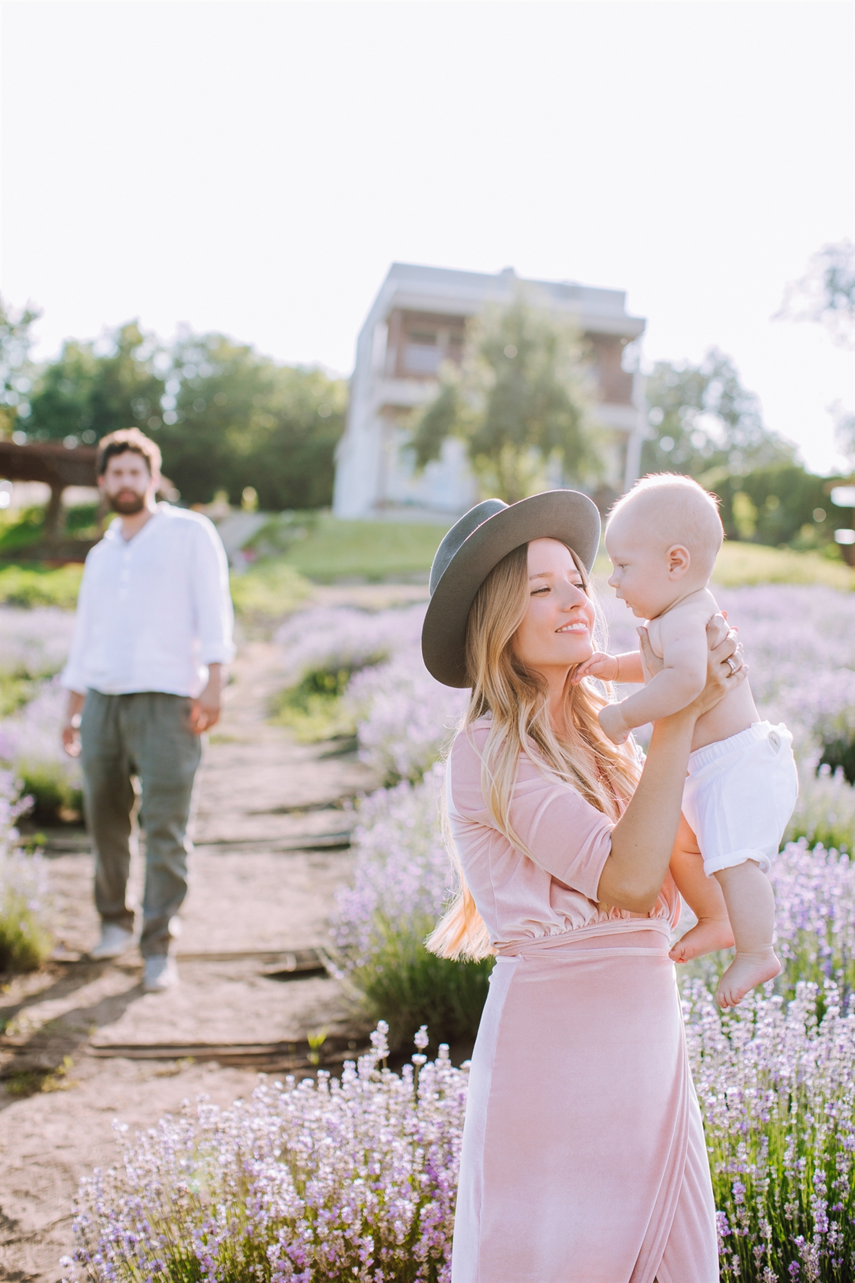 family_photoshoot_lavender