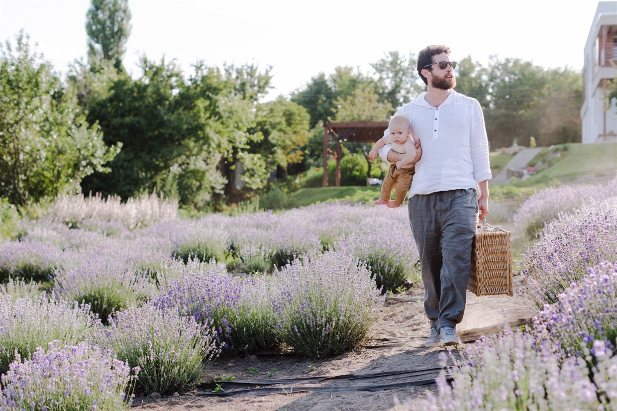 family_photoshoot_lavender
