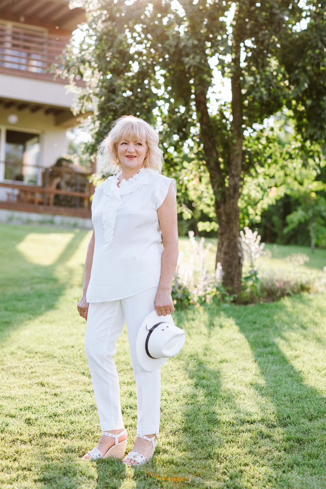 family_photoshoot_women_of_the_family