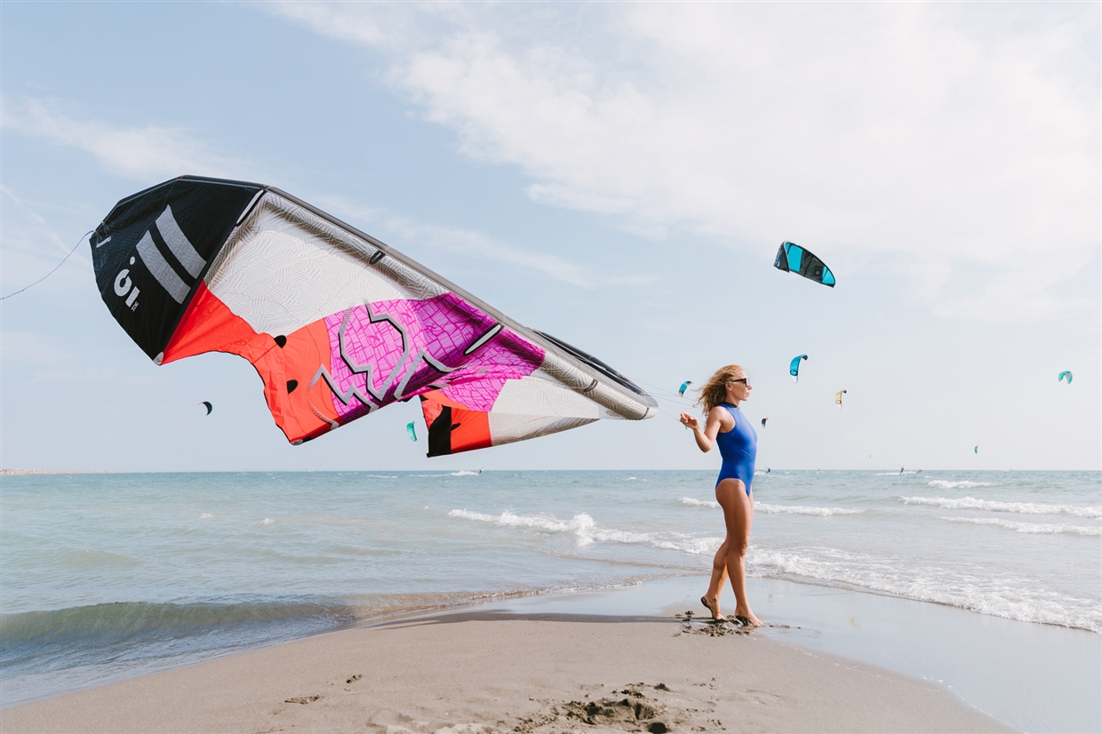 surf_girl_in_montenego