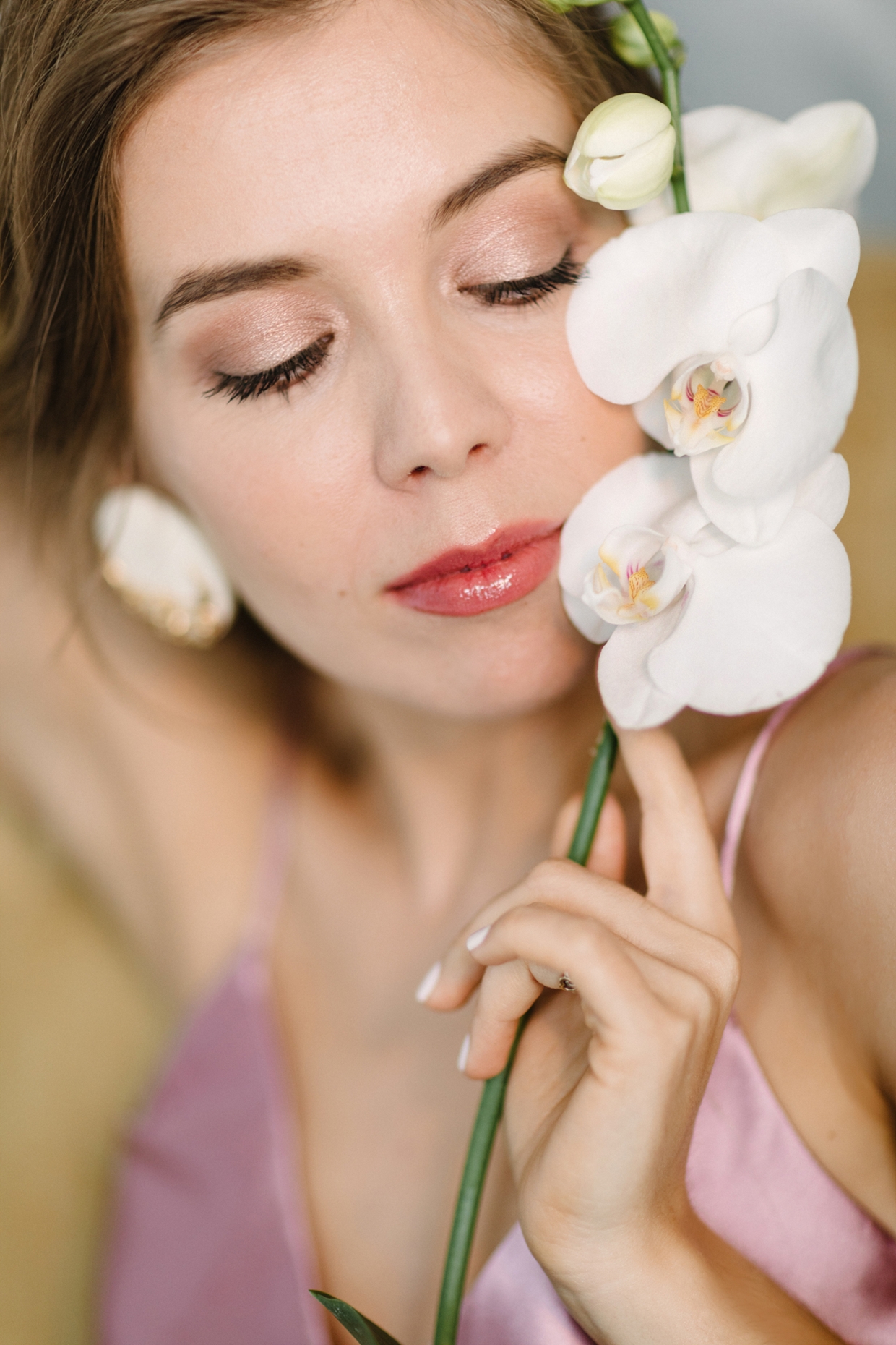 woman/studio/photoshoot/