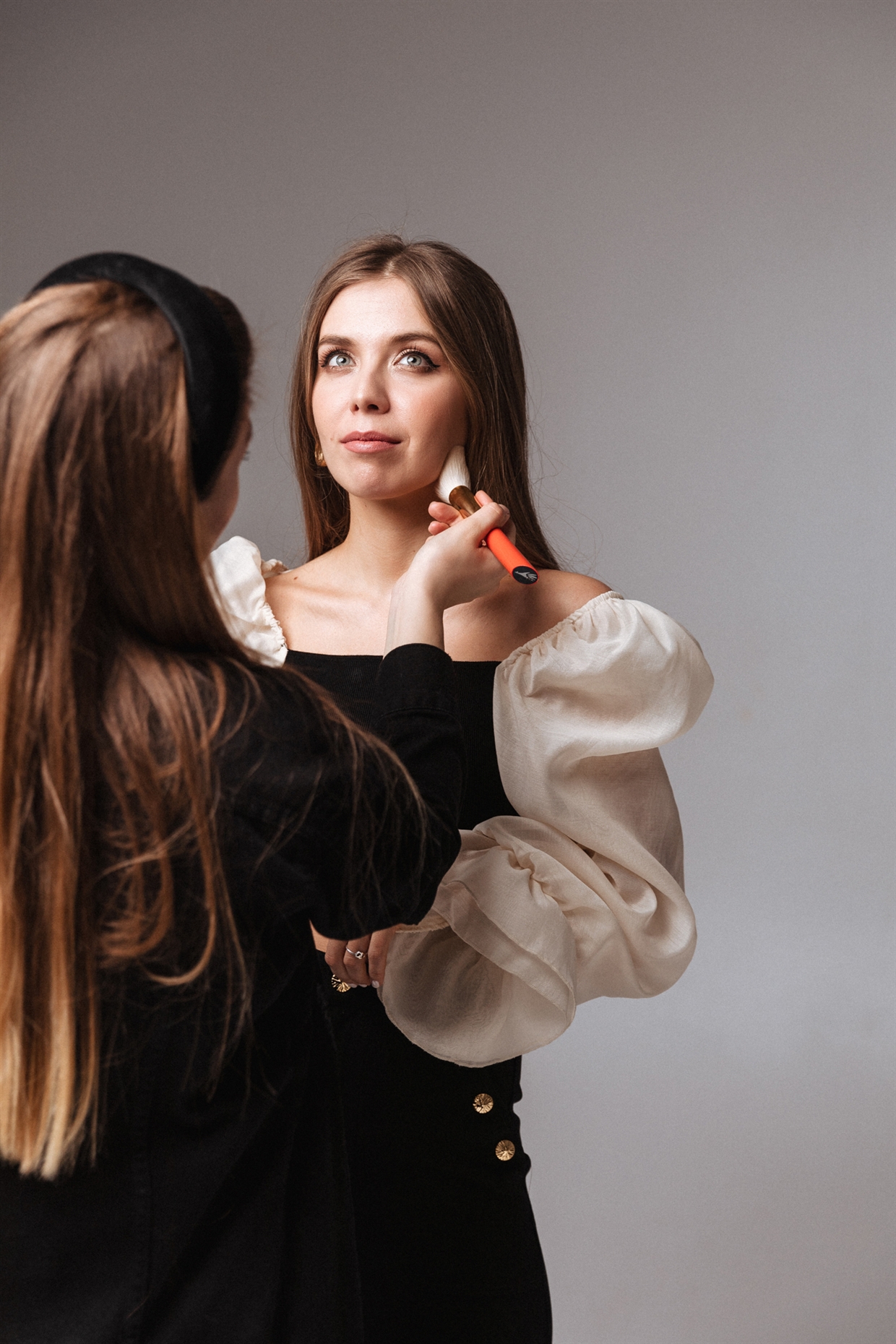 woman/studio/photoshoot/