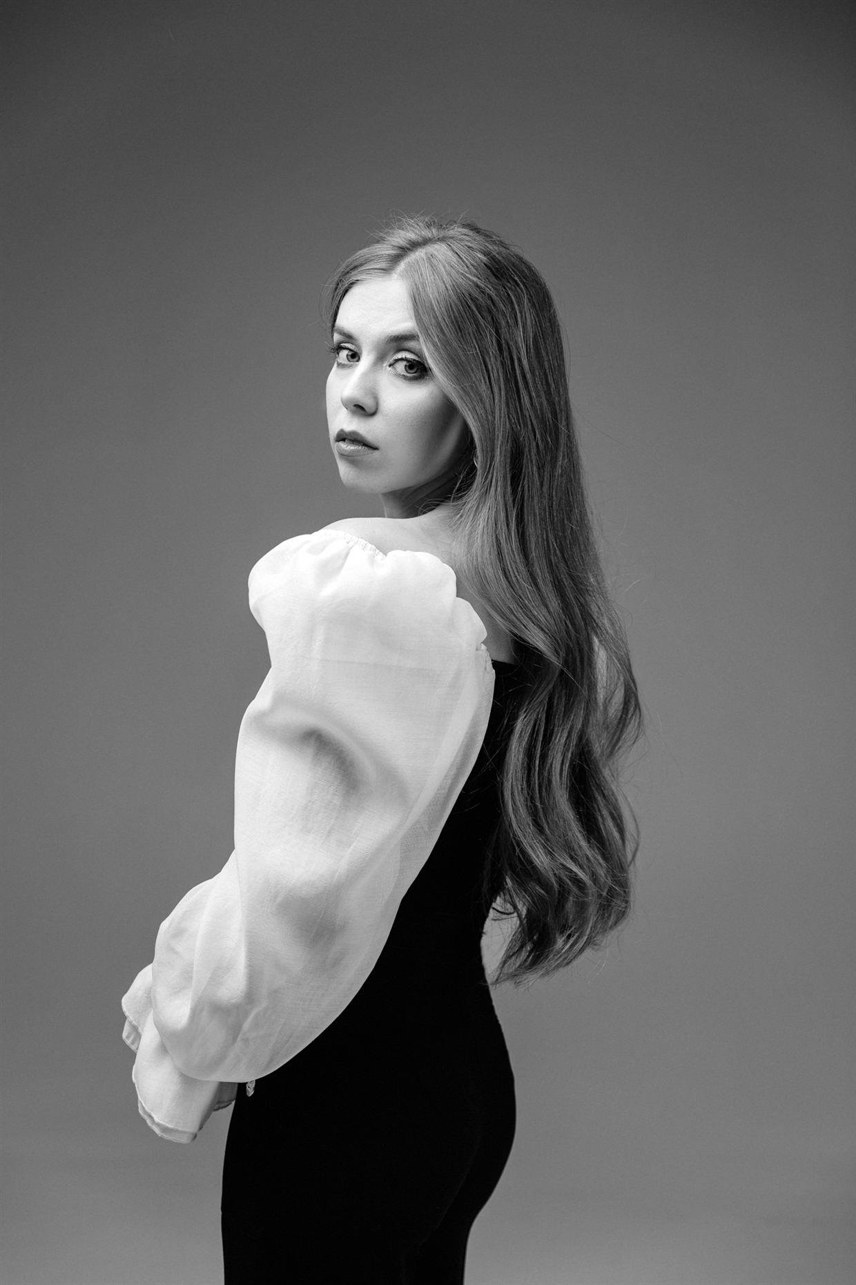 woman/studio/photoshoot/