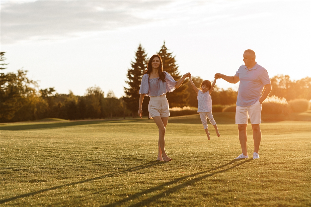 сімейна фотосесія в Межигір`ї, фотограф київ